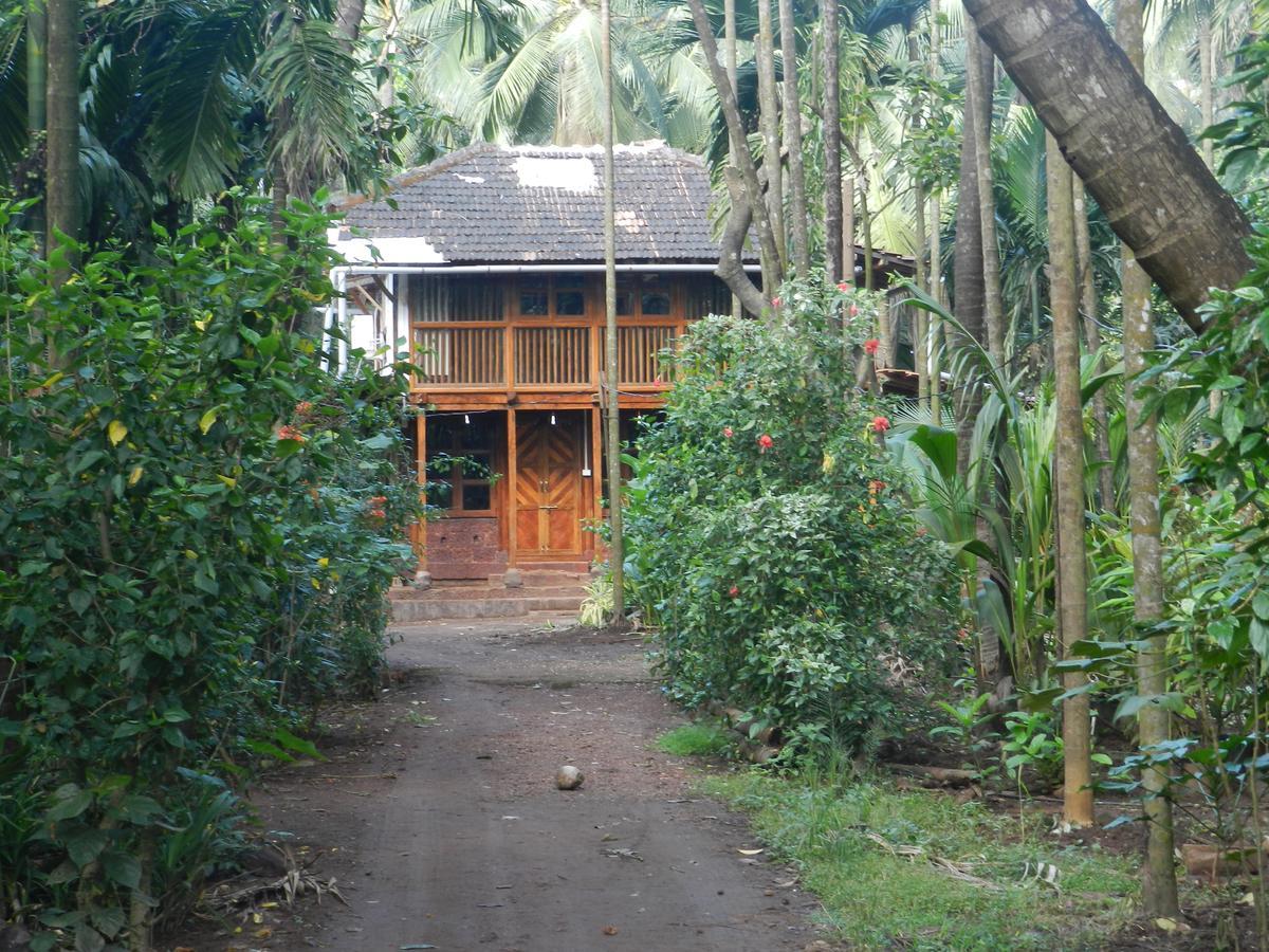 Bangli, The Finest Konkan Living Dapoli Exterior photo