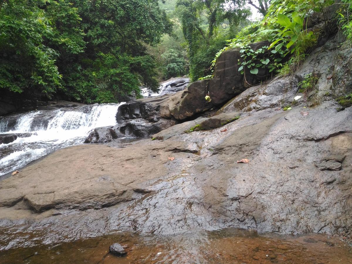 Bangli, The Finest Konkan Living Dapoli Exterior photo